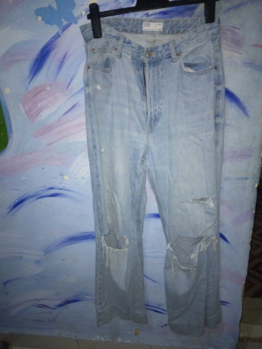 Jeans Bershka  mărimea 40