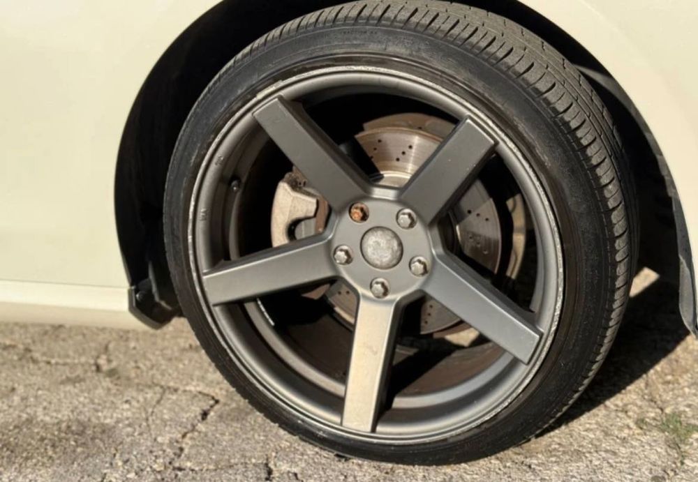 Mercedes-Benz E 200 E200 136кс