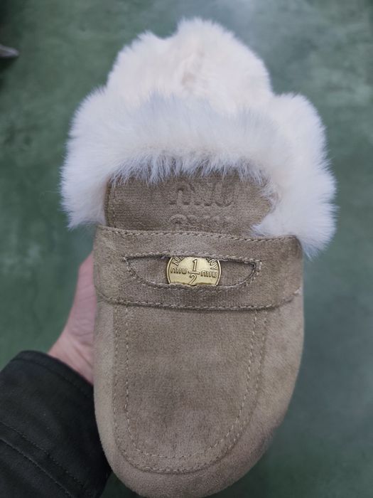 Miu Mui Дамски домашни чехли