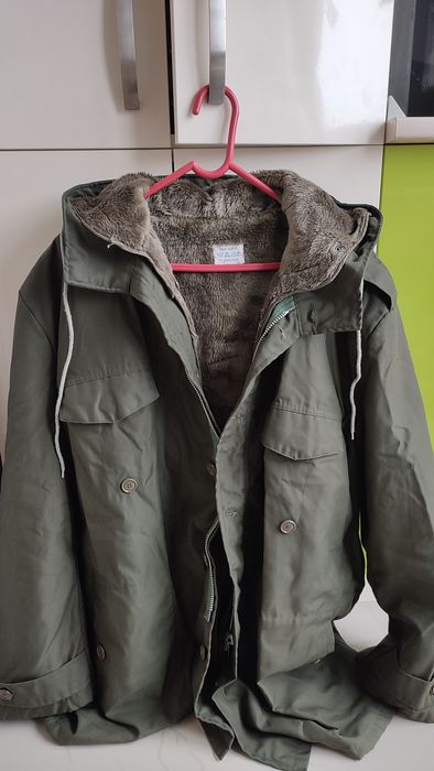 Geaca groasă cu glugă,tip Parka, nouă,verde army, XL
