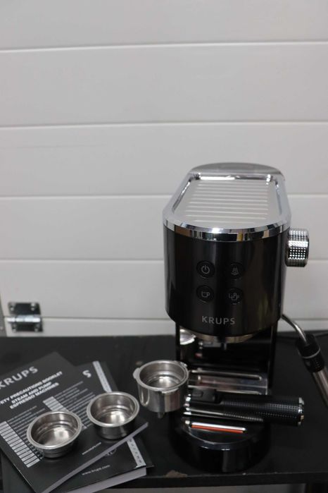 Кафемашина Krups Virtuoso+ , 15bar, неръждаема, еспресо и капучино