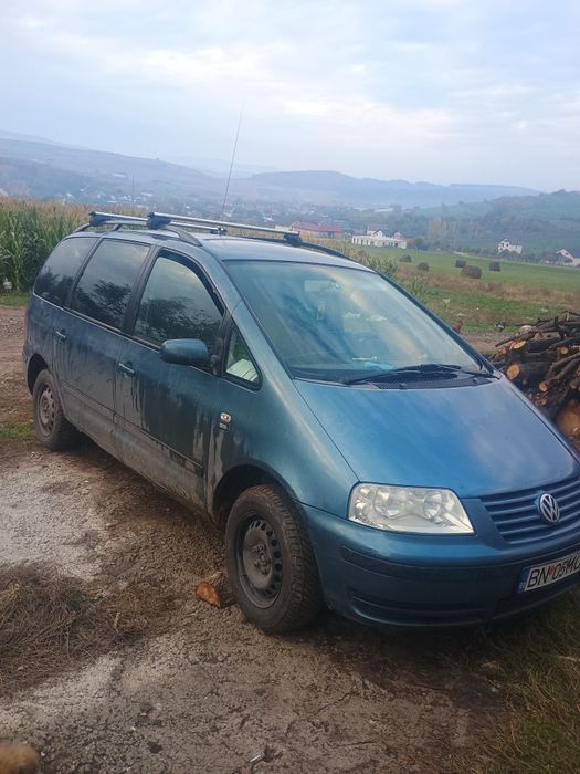 Vând s-au schimb cu oi