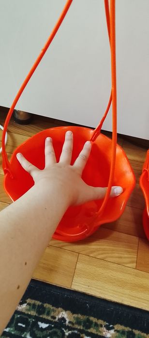 Продаю новые подвесные горшки для цветов (20–23 см).