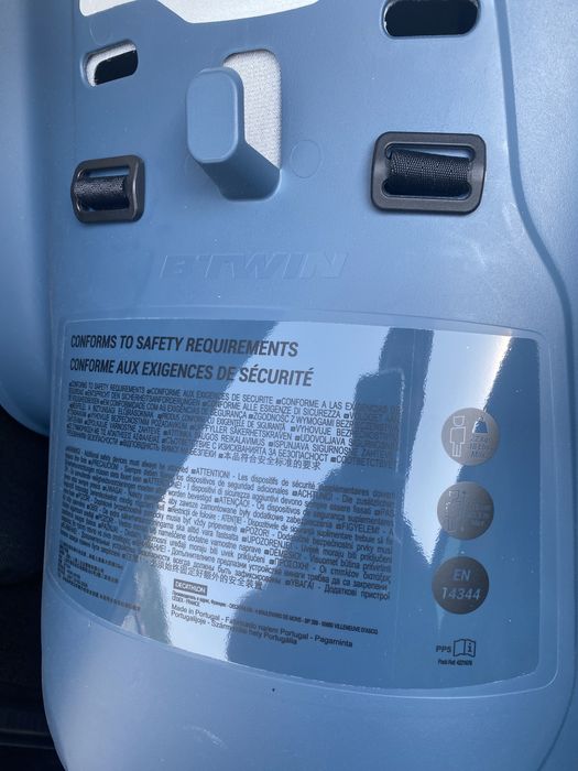 Scaun copii Decathlon cu fixare pe portbagaj