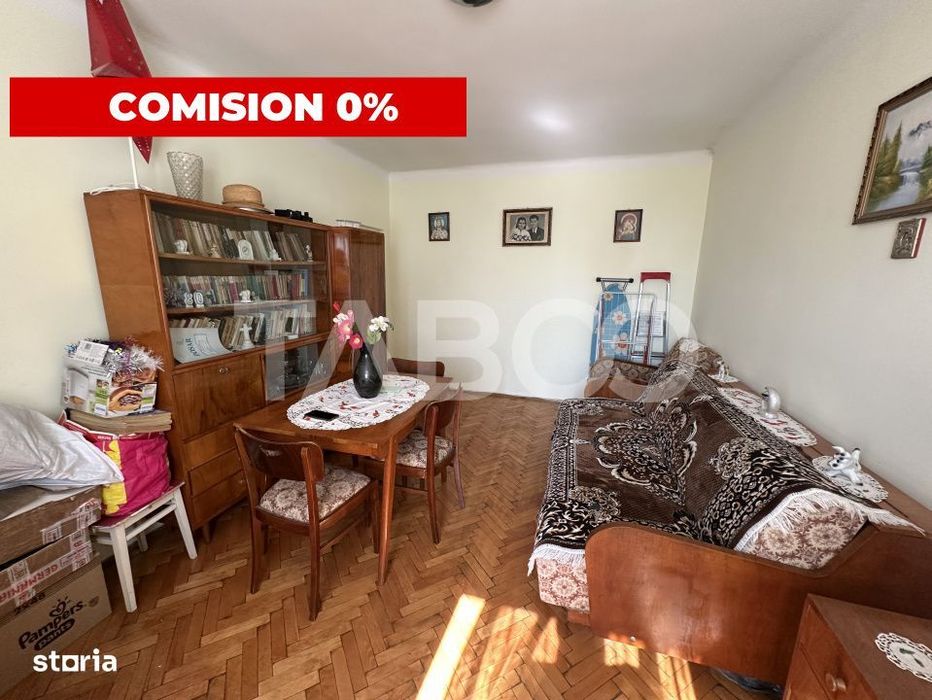 Apartament 2 camere 47 mpu decomandat 2 boxe la subsol garaj etaj 2