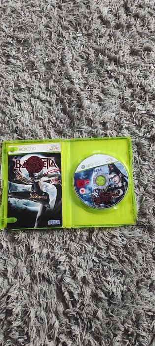 Transport curier 16 lei/Joc/jocuri Bayonetta Xbox360/xbox one