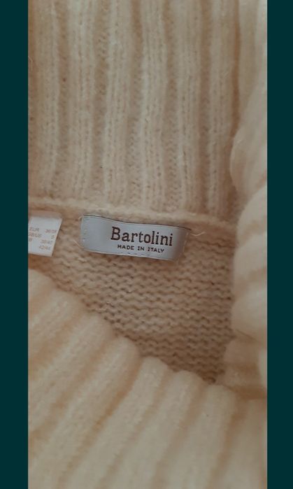 Rochie de brand Bartolini ,noua ,din casmir,lana ,vascoza superba