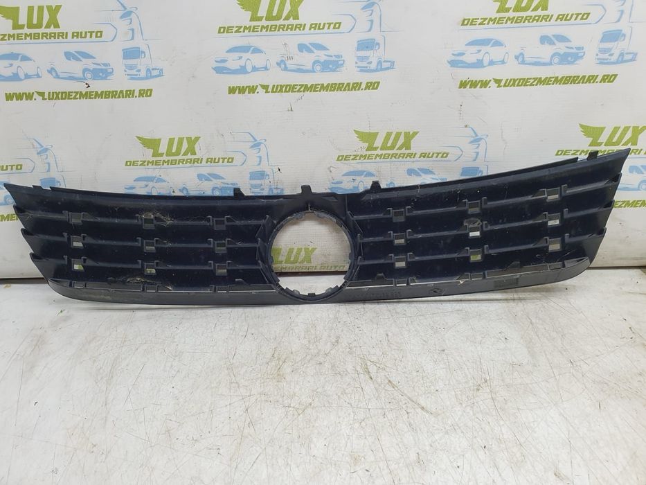 Grila radiator bara fata 3b0853653c Volkswagen VW Passat B5 [1996 - 2