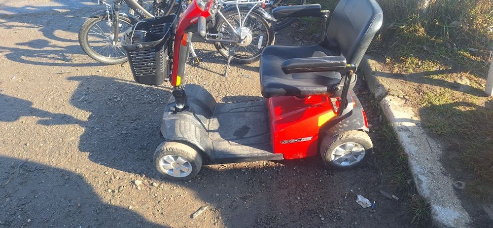 Scuter carut electric
