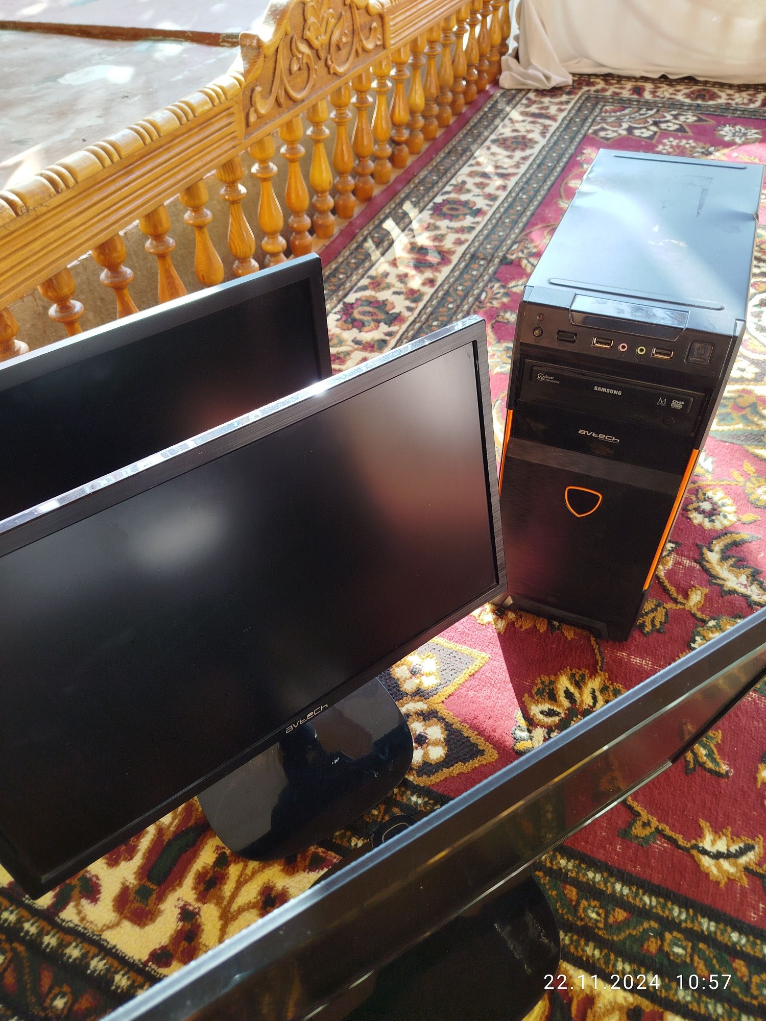 Monitori 3 prosesor 1