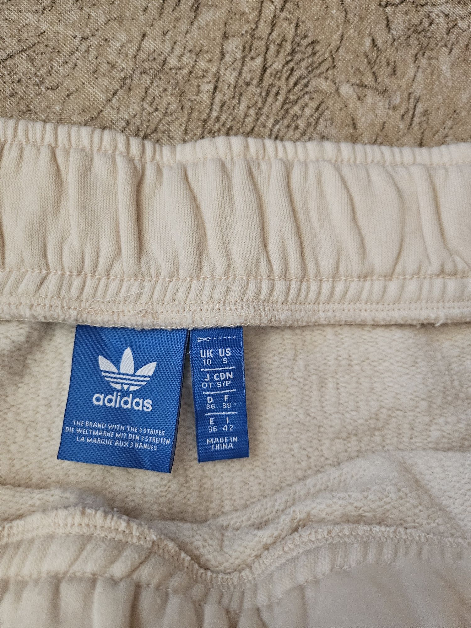 Adidas пола размер S