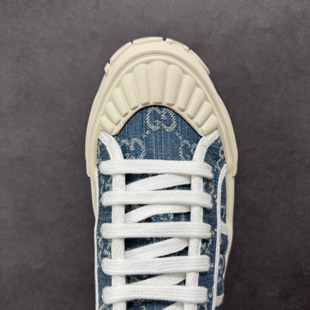 Gucci sneakers 39 номер