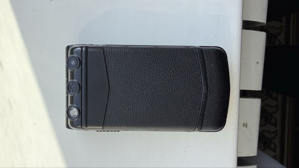 Vertu v77 ayxta qora yangi
