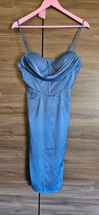 Бутикови рокли за повод