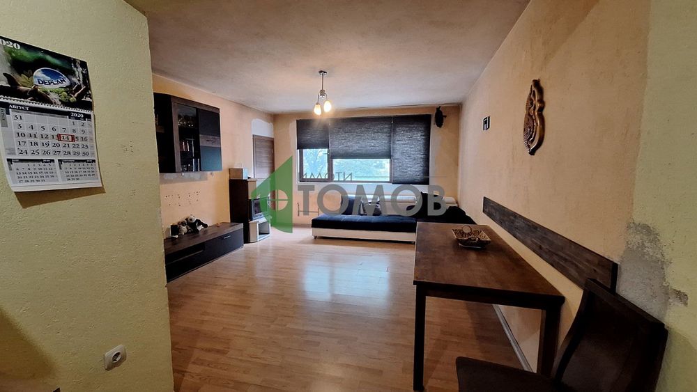 Тристаен апартамент в кв. Опълченски