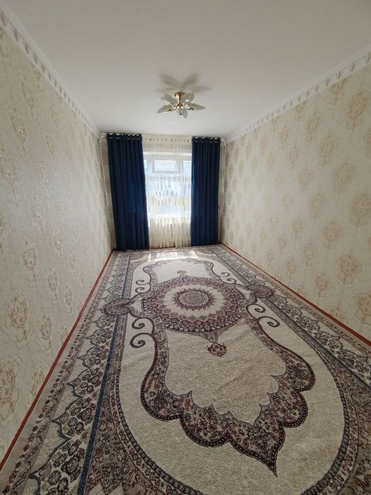 Yangi bozor 80 oldidan 2 xonalik uy sotiladi