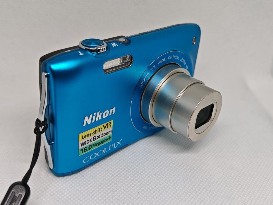 Aparat foto Nikon Coolpix S3300