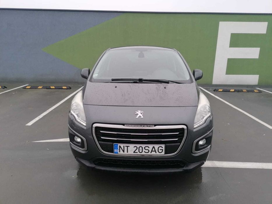 PEUGEOT 3008  1.6 HDI