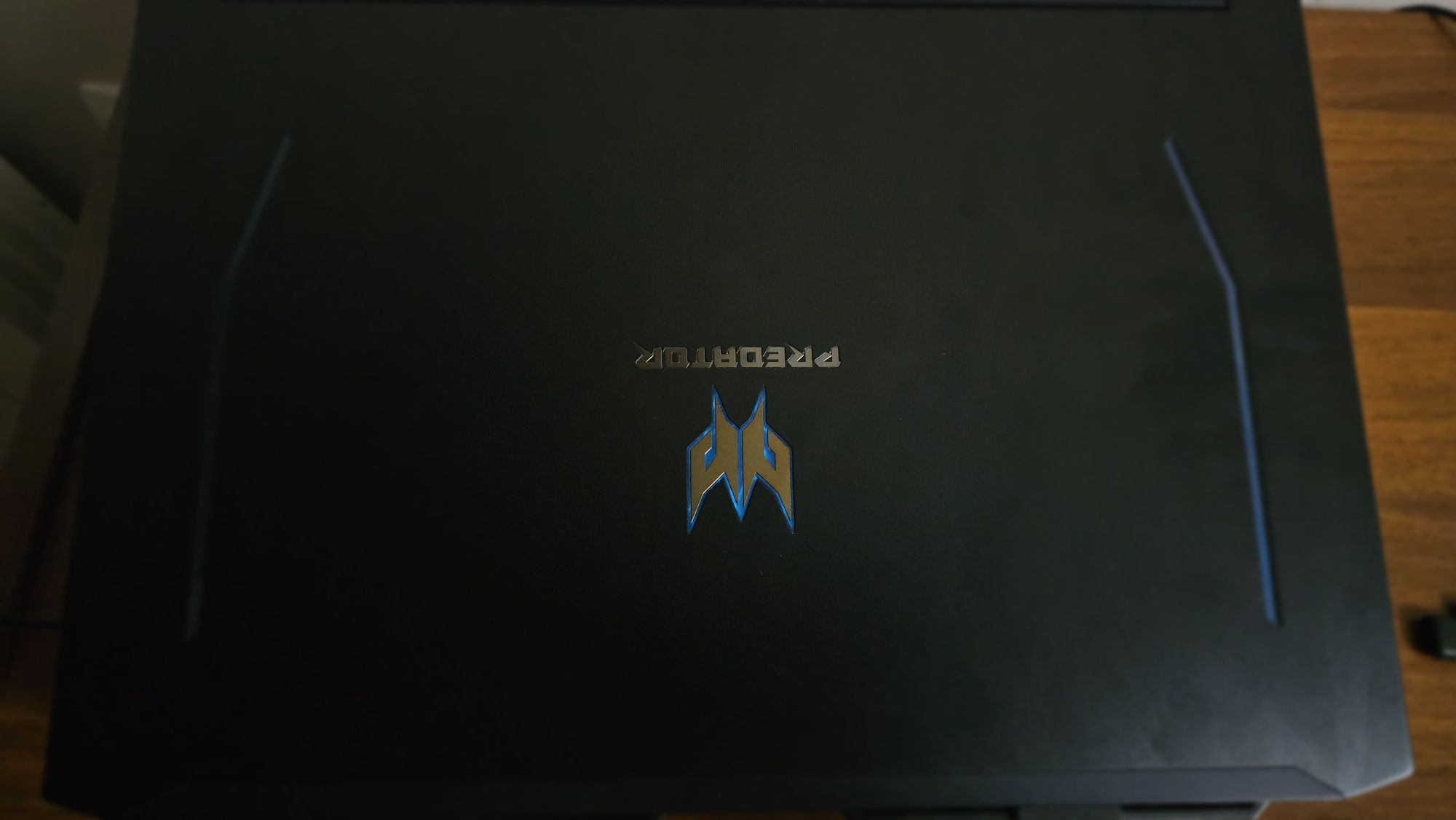 Геймърски Лаптоп Acer Predator Helios 300 PH317-53 (+ охладител)