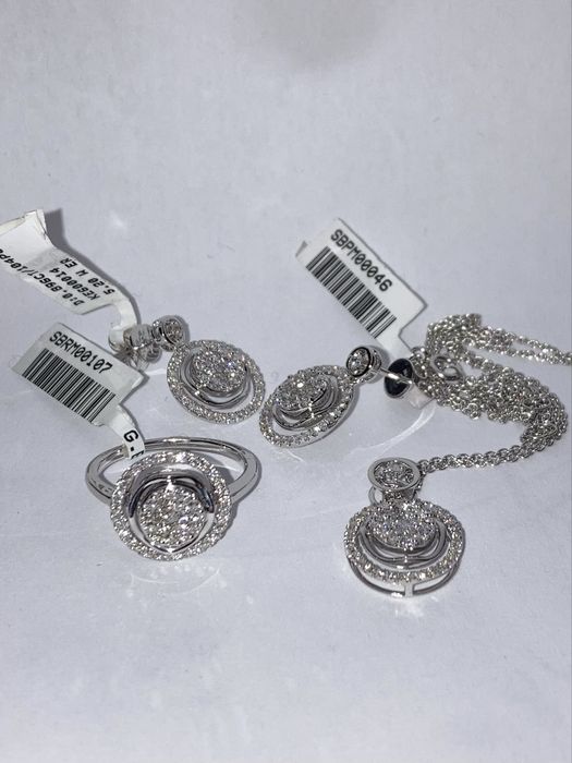 Set aur alb 18kt.cu diamante 1.78ct