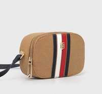 Geanta Tommy Hilfiger, Bej