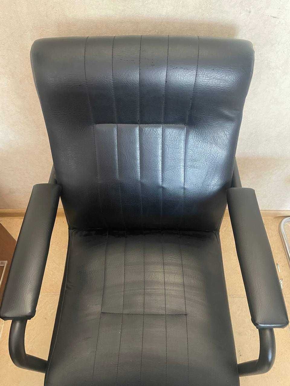 kompyuter kreslo