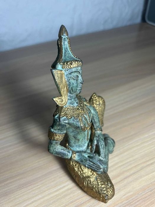 Statuetă Buddha Thai/bronz masiv patinat/bicolor/cântăreț/15,3cm.