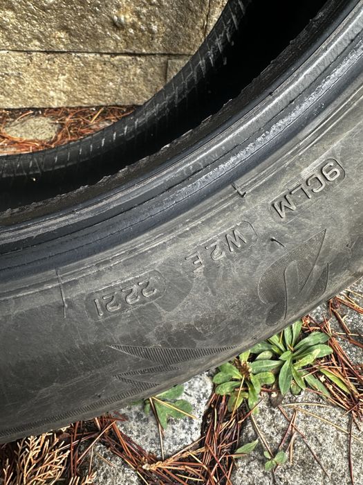 Гуми 215/55/17 зимни Bridgestone Blizzak LM005 XL DOT2221