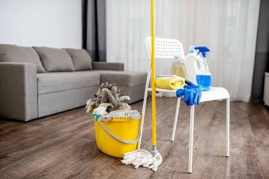 Ofer servicii de curățenie