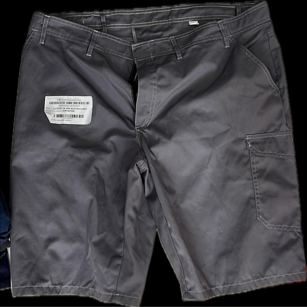 Salopete de munca second hand tricouri pantaloni scurti pantaloni