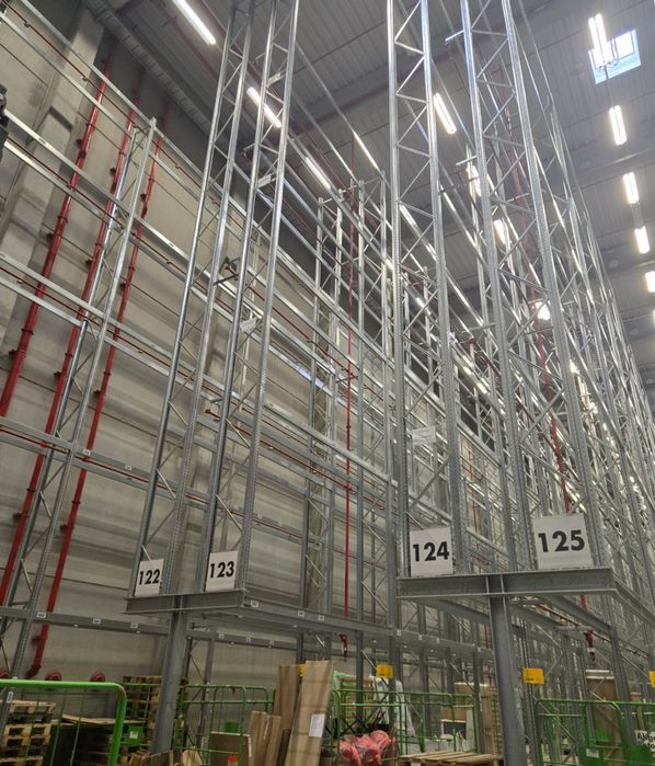 Rafturi metalice dexion 5,7 m