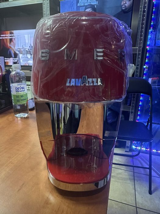 Кафе машина LAVAZZA