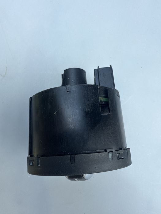 bloc lumini vw tiguan cu functie auto  dezmembrari vw tiguan