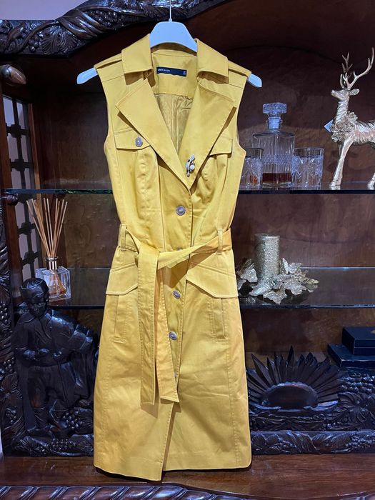 Karen Millen няколко рокли,блуза и пола