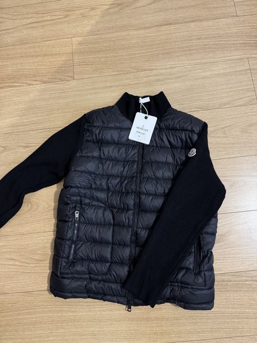 Geaca/ cardigan M.o.n.c.l.e.r editie limitata