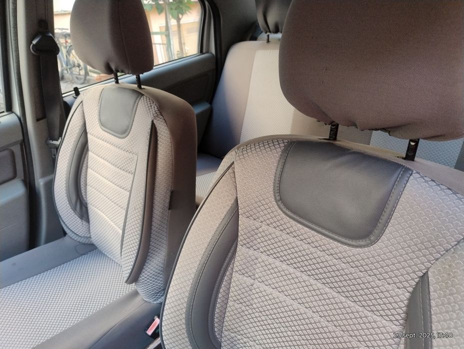 Vând Logan 1,4 GPL din fabrică.