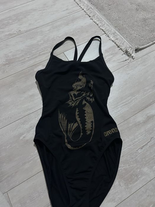 Купальник арена золатая колекция