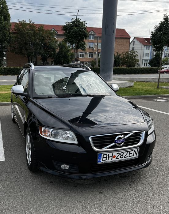 Volvo V50 R Design