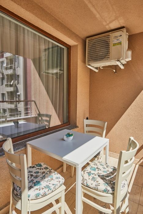 Апартамент до калните бани и центъра на Поморие