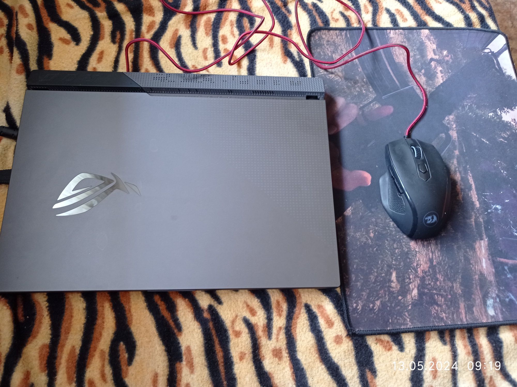 Продам игровой ноут Asus Rog Strix G513