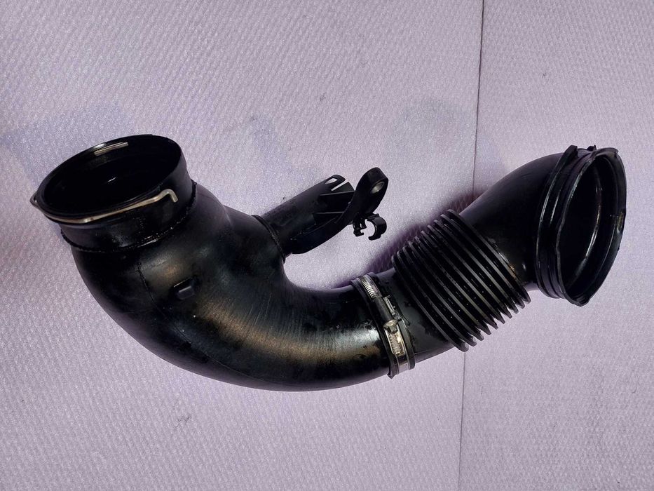 Tub turbo admisie aer motor N47 D 2.0 BMW E60 E61 E81 E83 E87 E90 E91