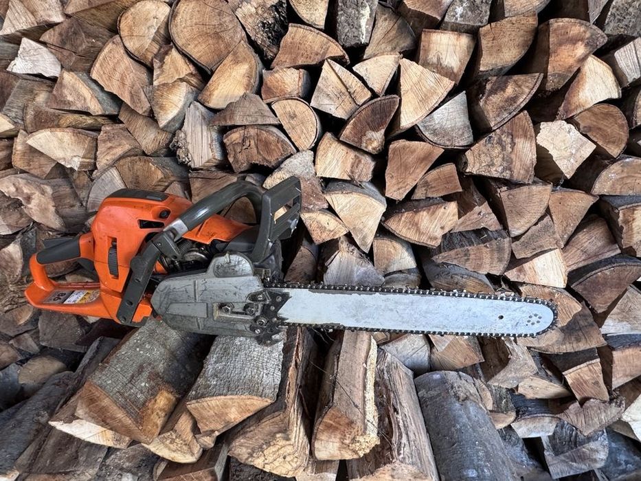 Vînd husqvarna 562 xp