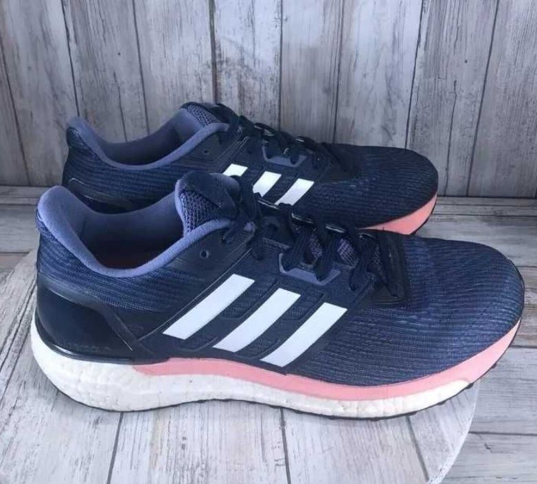 Страхотни дамски маратонки Adidas Supernova ST Running