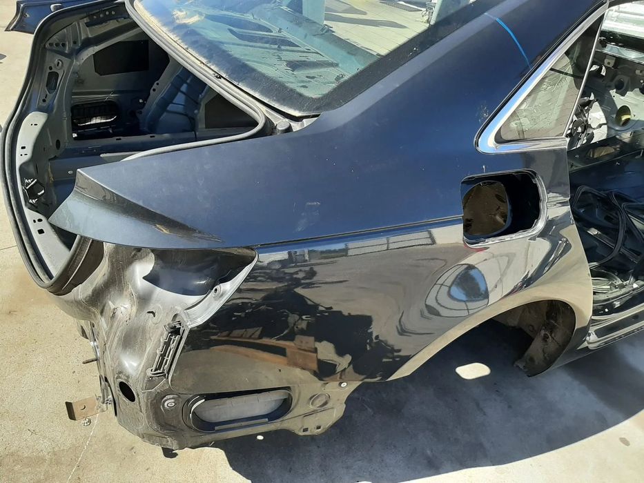 aripa dreapta  spate audi a4 b9 8w berlina facelift 2018