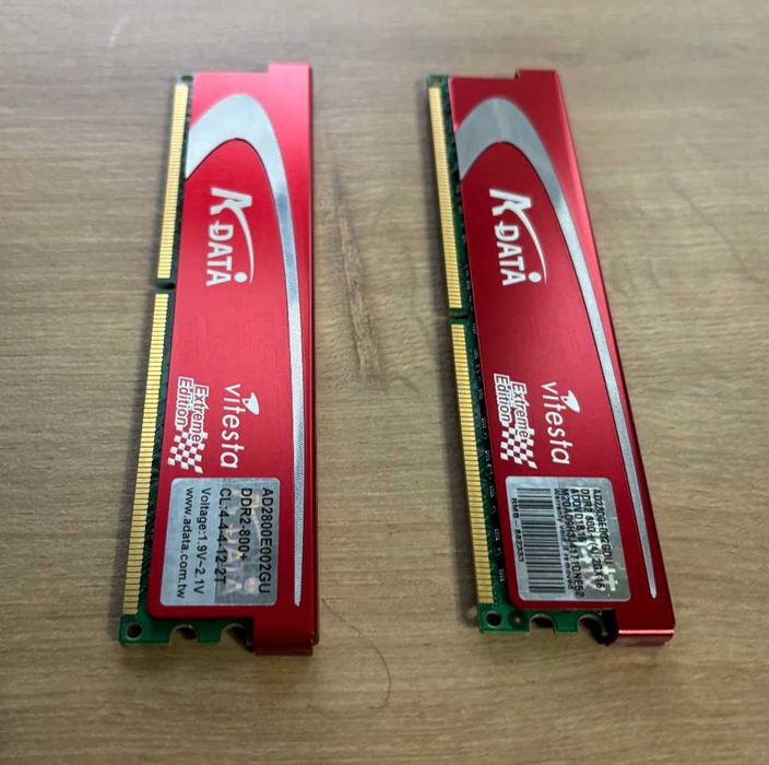 Vând două module de memorie 4 GB RAM A-DATA Vitesta Extreme DDR2