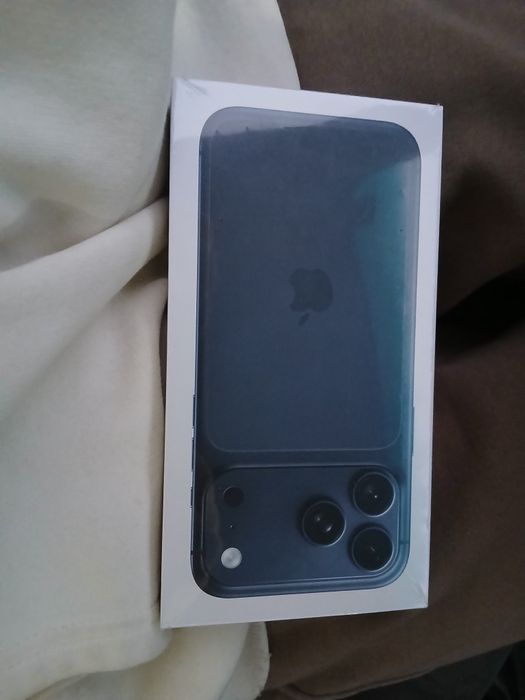 Айфон 17 про макс 1т