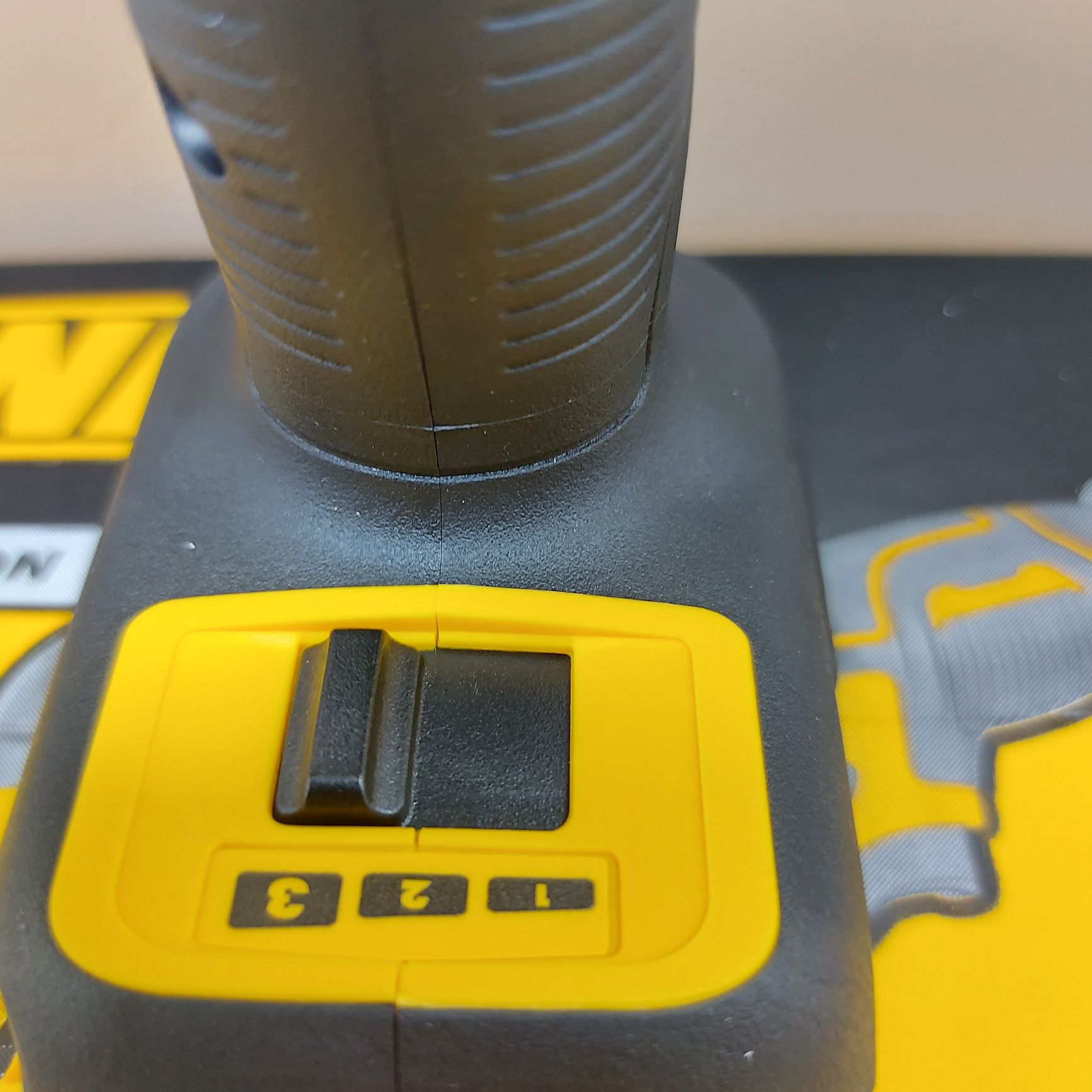 Мултифункционален инструмент(мултитул) Dewalt DCS356N