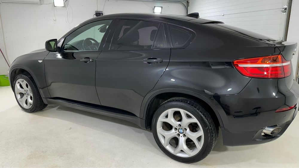 Bmw X6 an 2013, motor 3000 cc, rulaj 235000 km, ingrijit