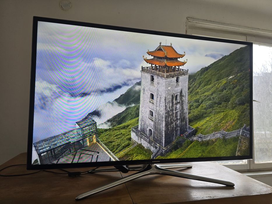 Телевизор Samsung 46 инча Full HD