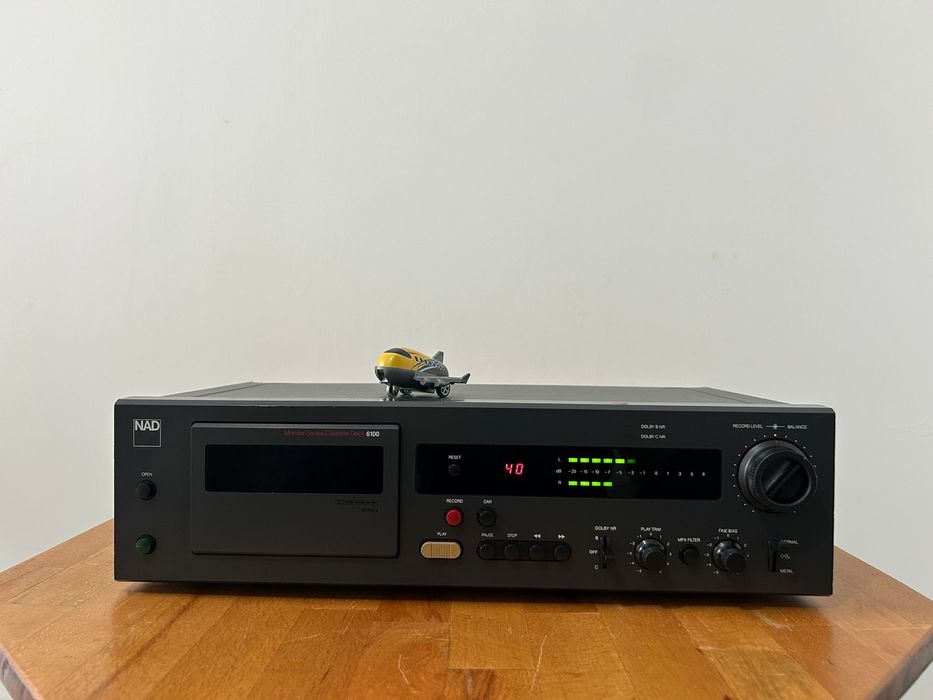 NAD 6100 Monitor Series Cassette Deck